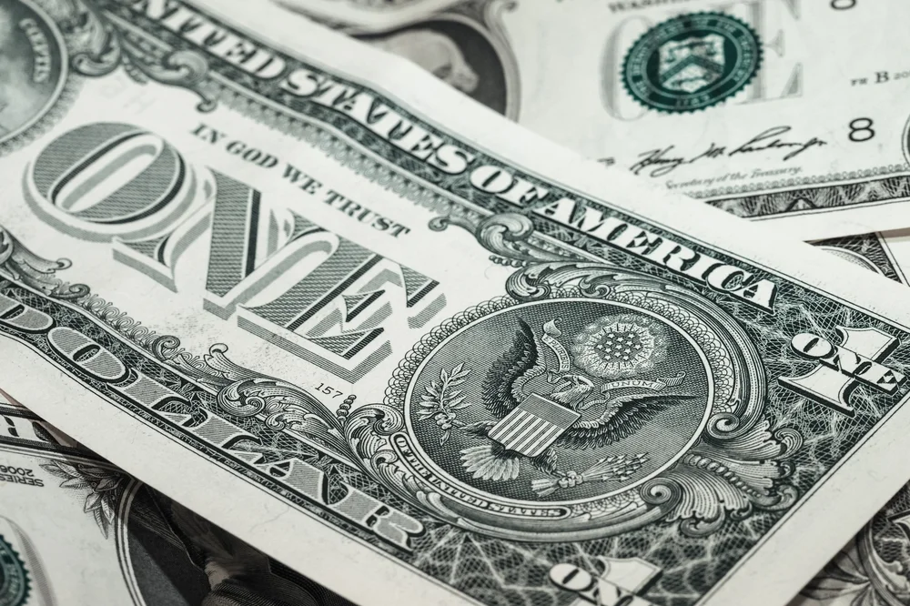 مؤشر الدولار الأمريكي يتراجع من أعلى مستوياته بالقرب من 110.00 قبل قوائم الرواتب